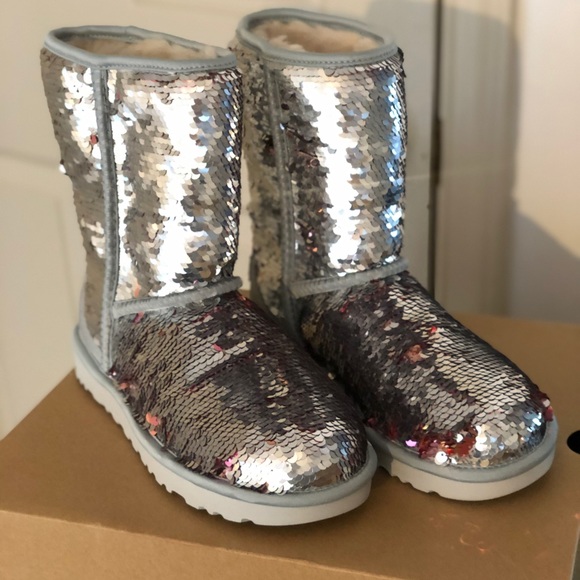 Ugg Boots - Picture 1 of 5